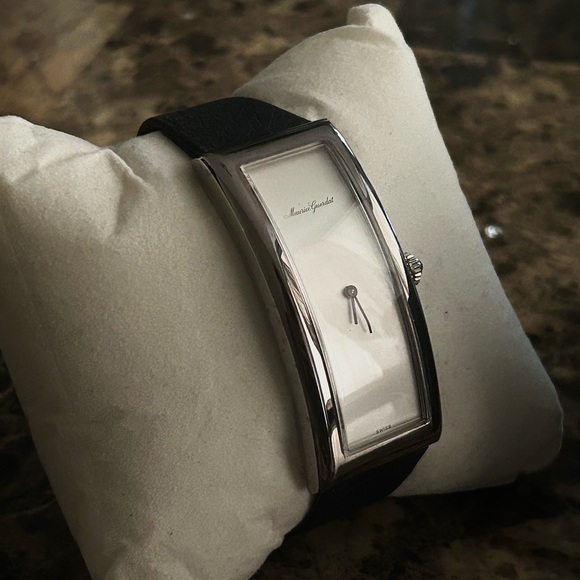 Vintage Watch Maurice Guerdat CURVEX - Picture 1 of 3